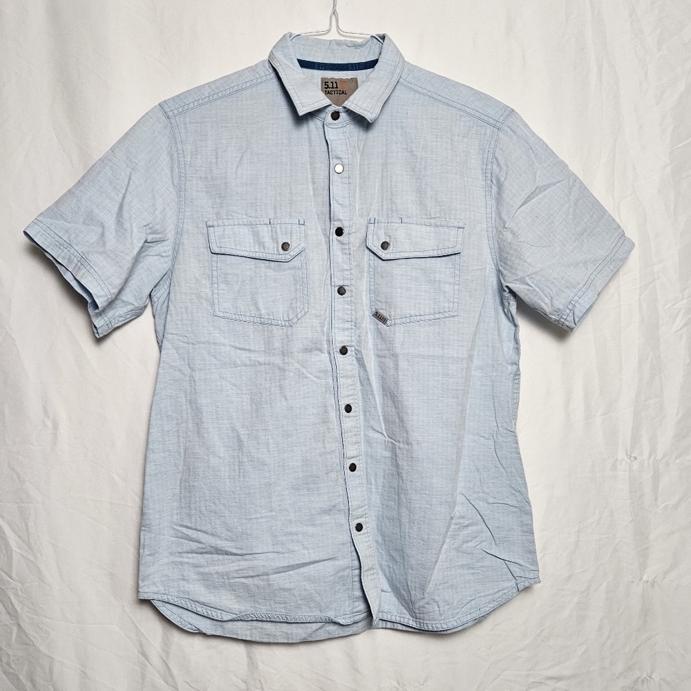 5.11 Tactical Light Blue Short Sleeve Button Up Short Sleeve Shirt Men's Medium